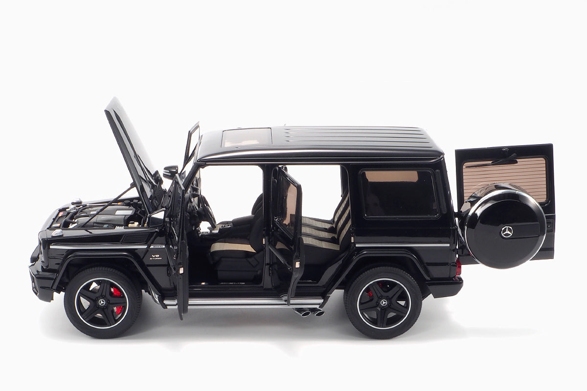 Mercedes-AMG G 63 (W463) 2015 – Black 1:18 by Almost Real
