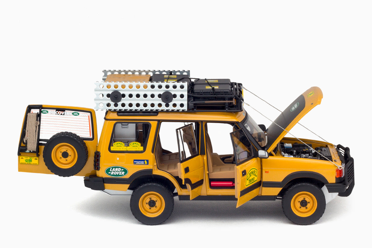 Land Rover Discovery Series I “Camel Trophy” Kalimantan 1996 1:18 by Almost Real