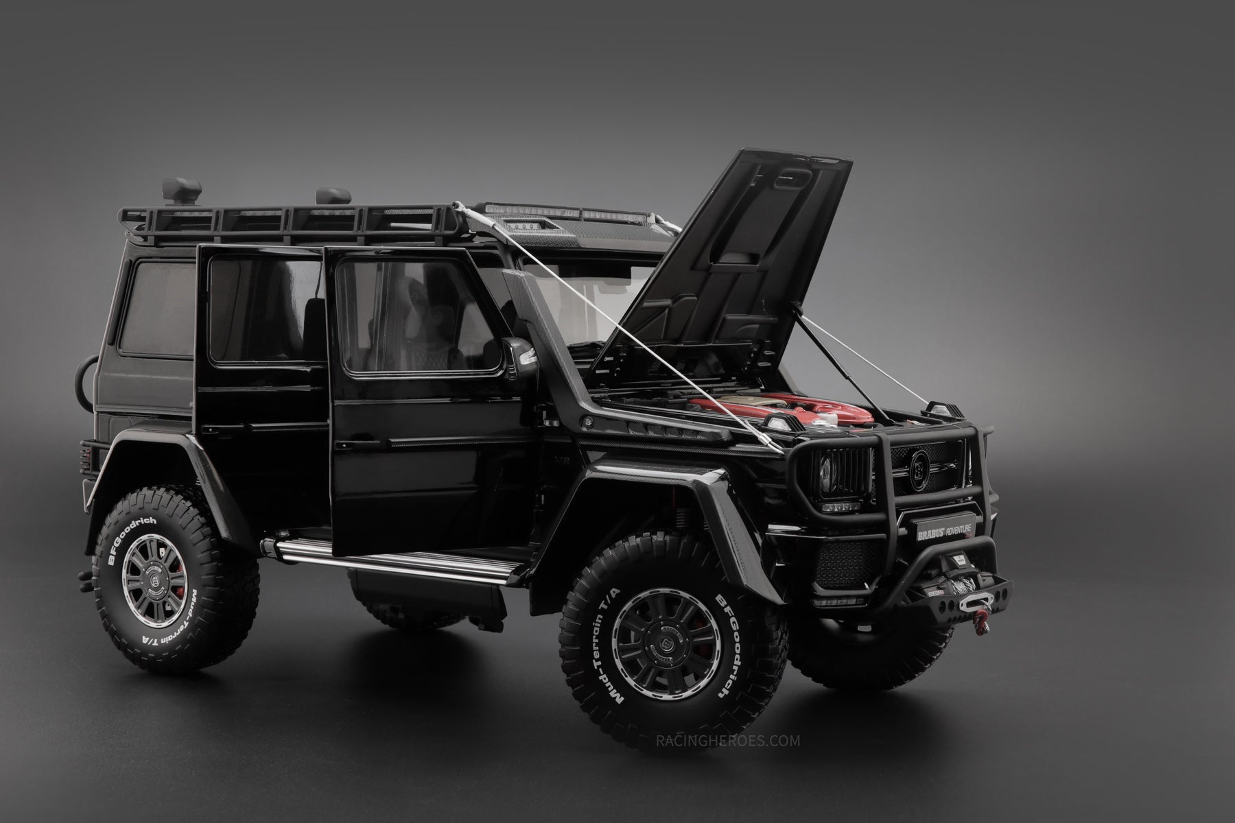 Brabus 550 Adventure Mercedes-Benz G 500 4×42 Black 1:18 by Almost Real